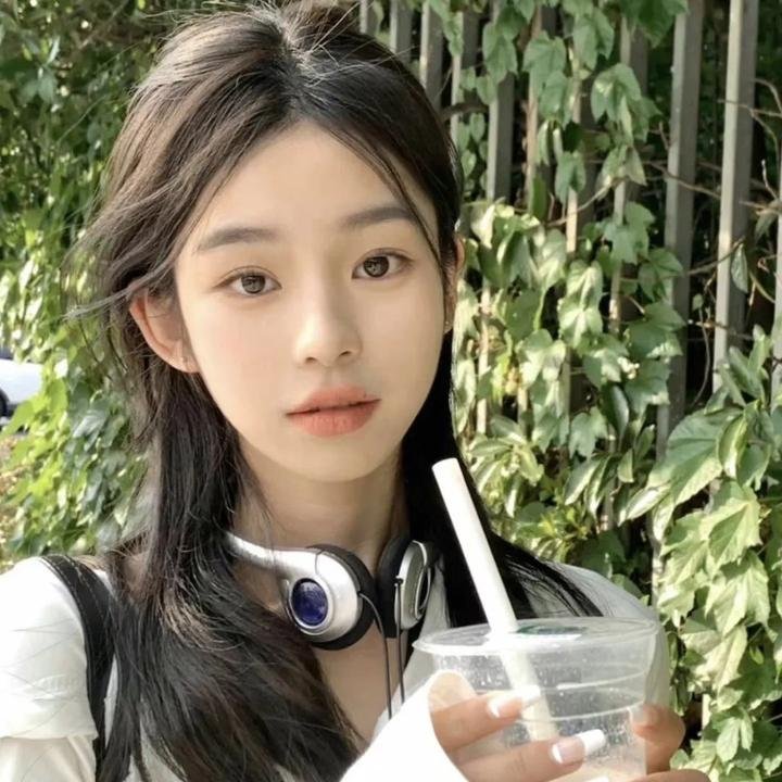 掌心月光覆前尘